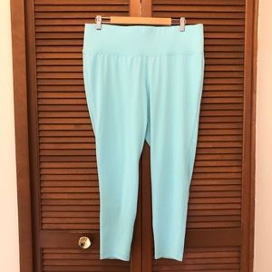 Livi Active light blue leggings 18/20 Plus size
